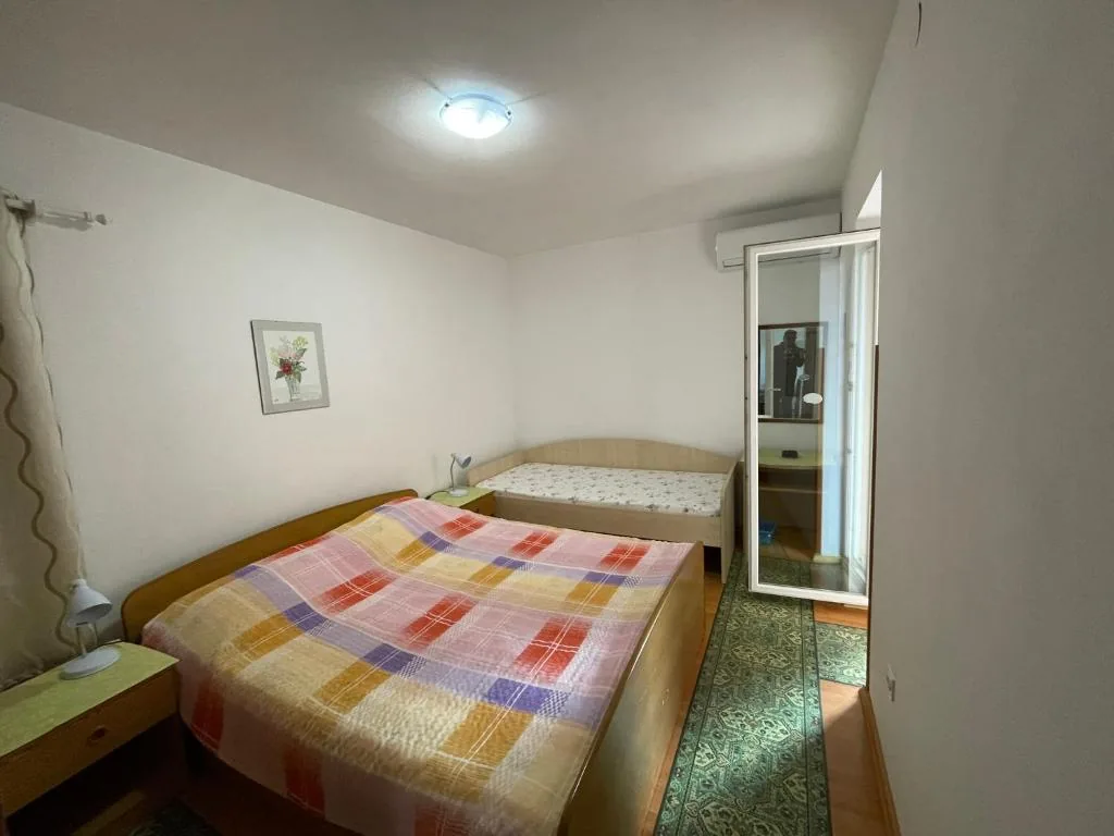 Apartman s balkonom - fotografija 6