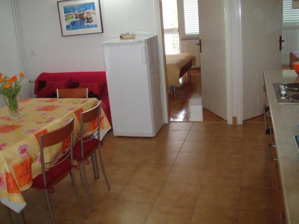 Apartman s 3 spavaće sobe - fotografija 3