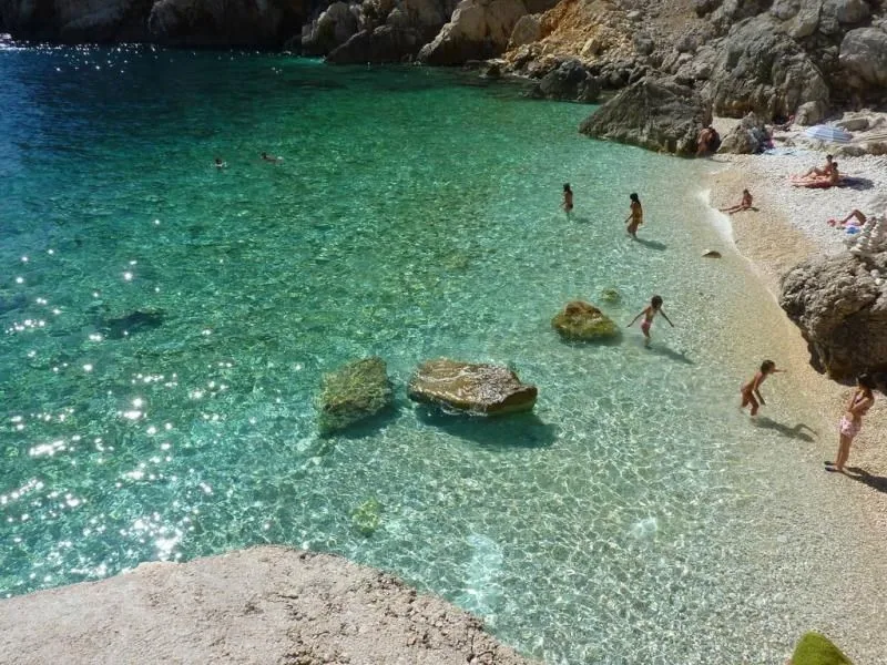 Plaže na Melinu - fotografija 6
